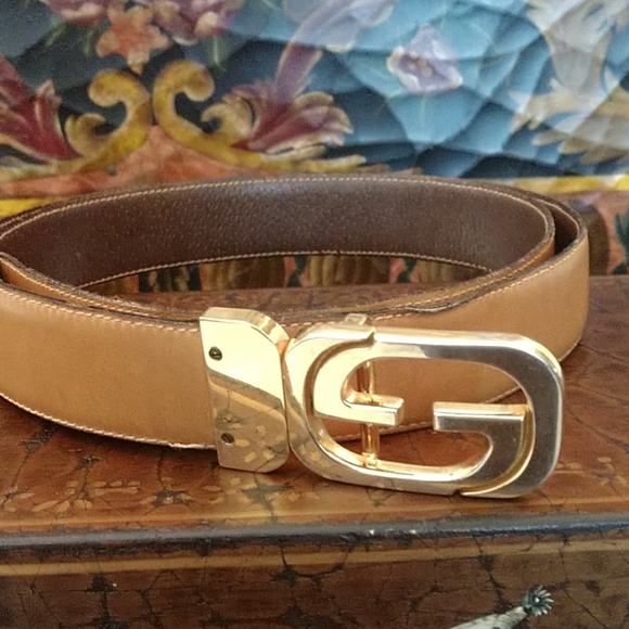 Gucci Other - ♥️HP♥️ Gucci Belt(Vintage) Reversible, Unisex